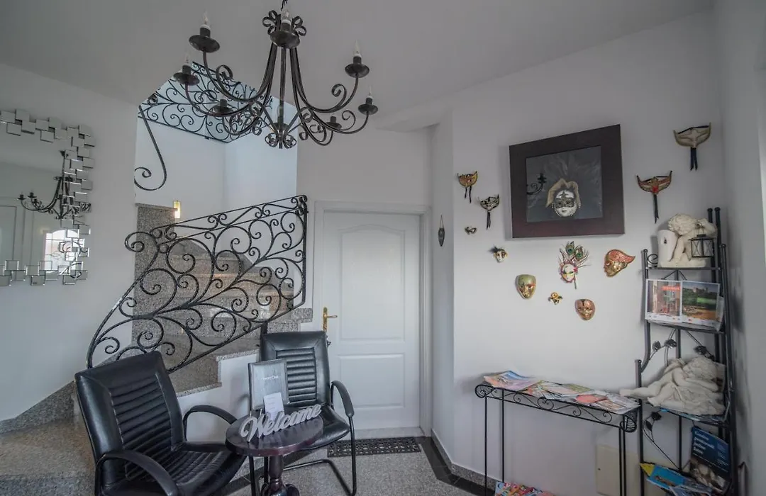 Hotel Villa Vera-1